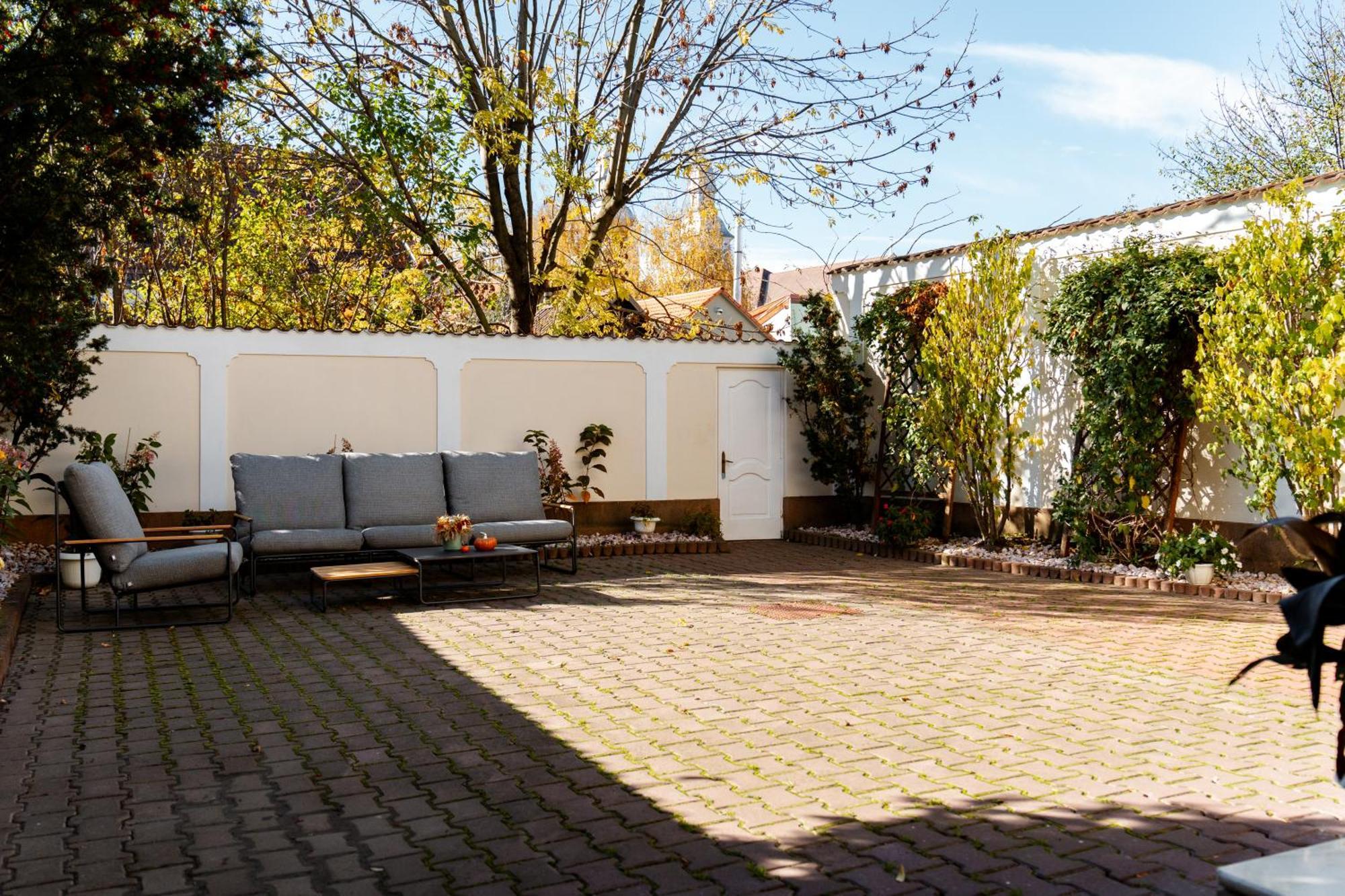 Lilla Panzio Hotel Odorheiu Secuiesc Bagian luar foto