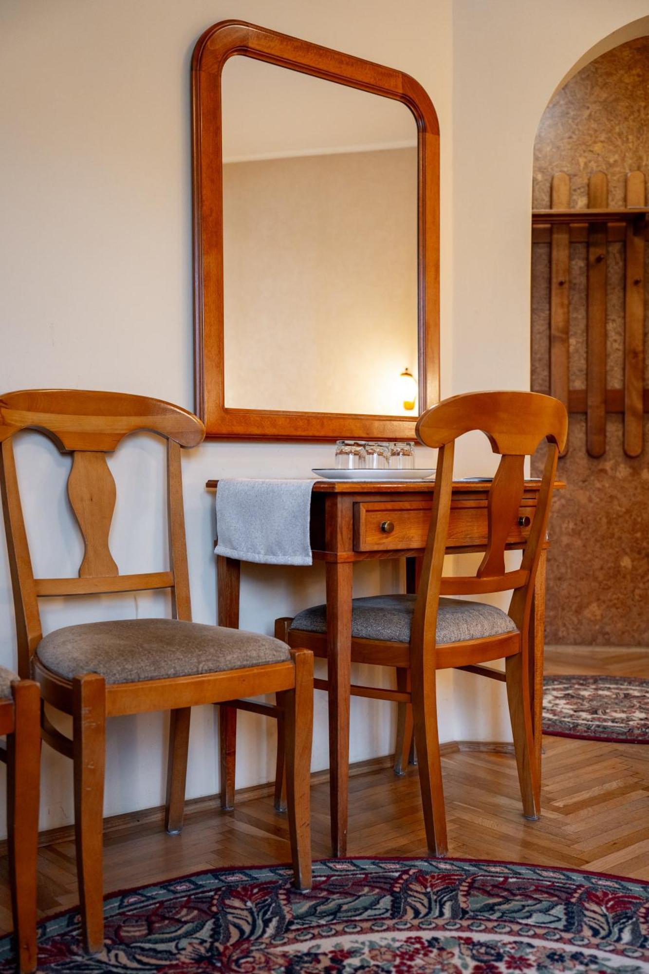 Lilla Panzio Hotel Odorheiu Secuiesc Bagian luar foto