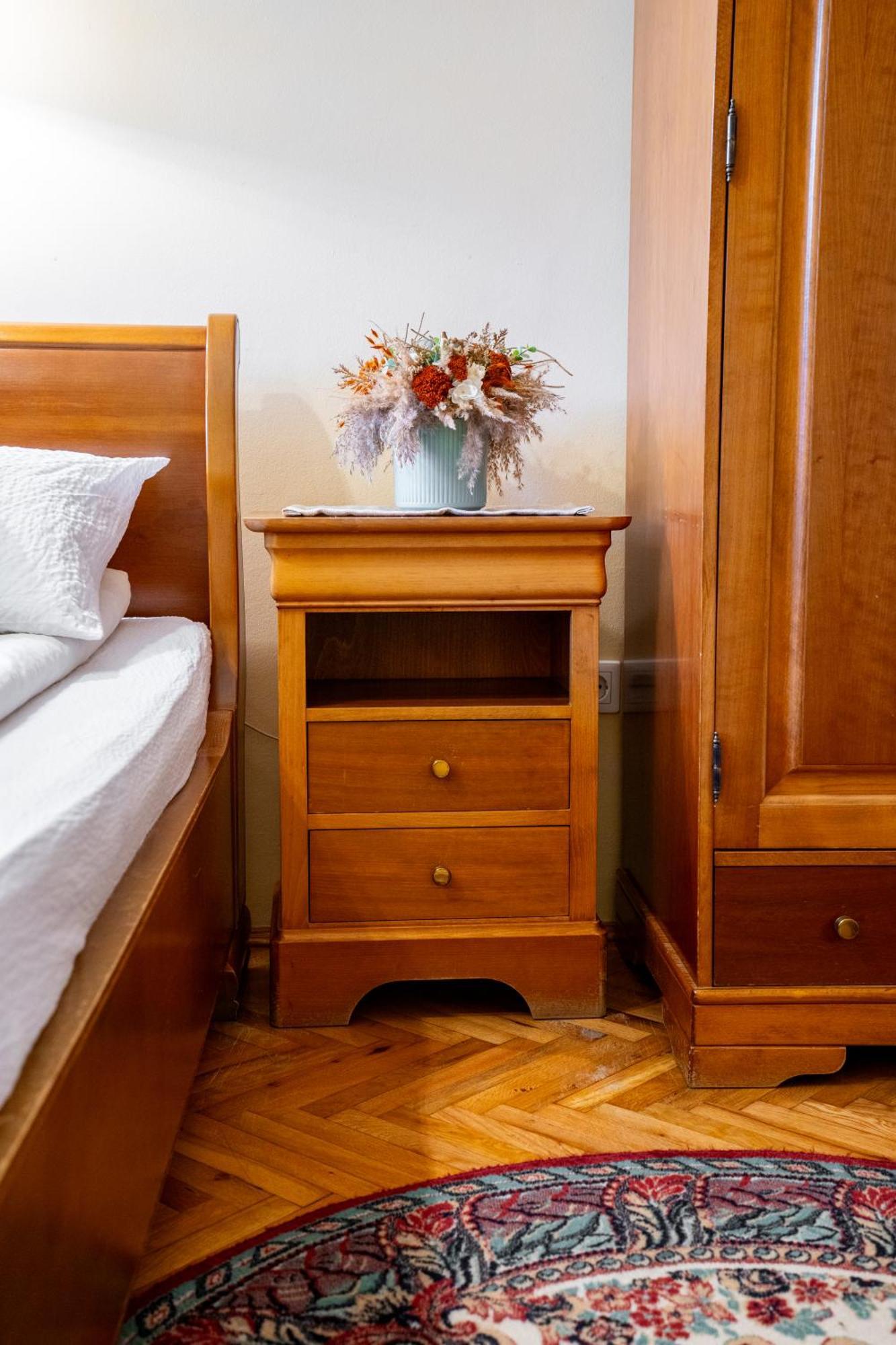 Lilla Panzio Hotel Odorheiu Secuiesc Bagian luar foto